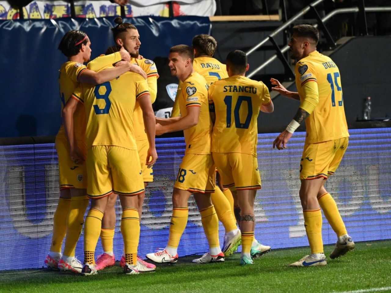 Cele mai tari imagini din Israel - România 1-2!_6