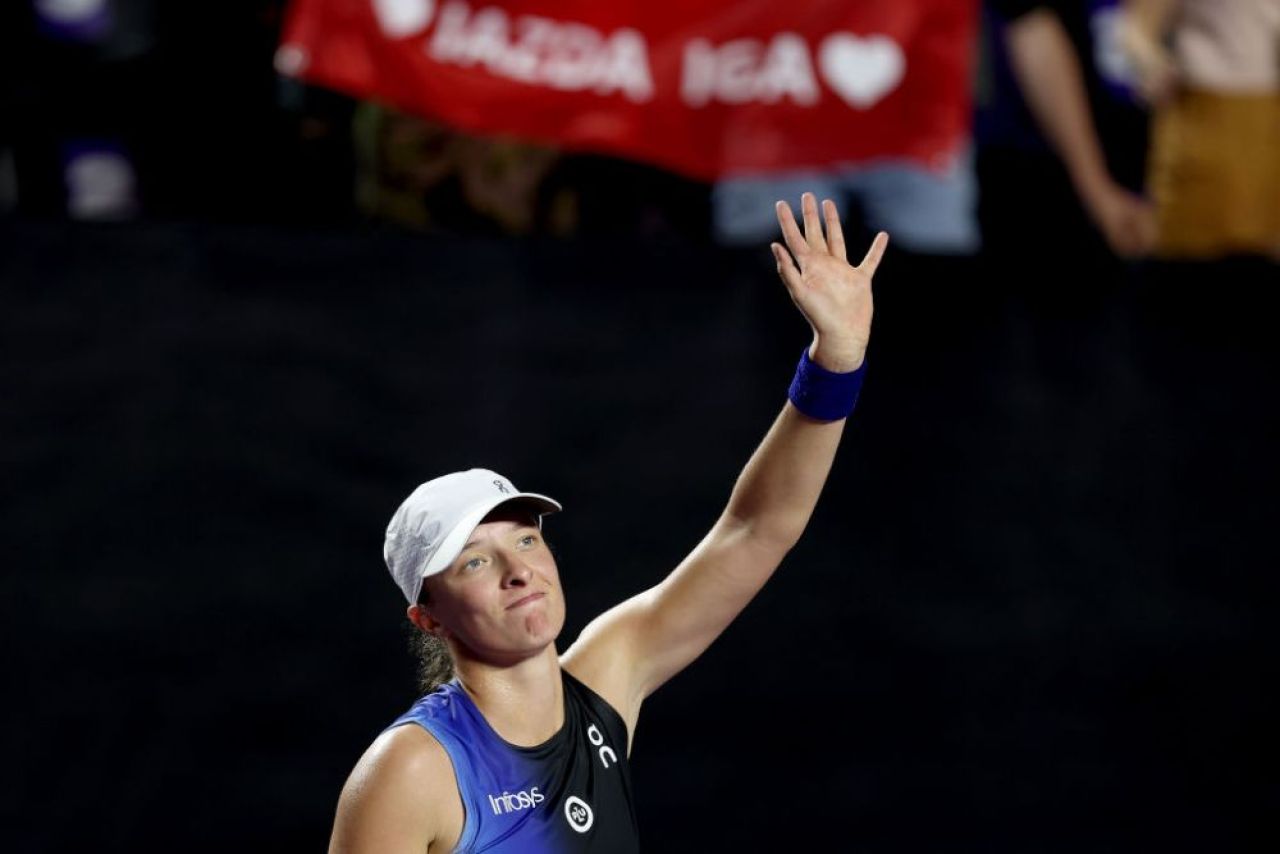Top 10 ATP și top 10 WTA la finalul sezonului 2023: jucătorii care au reușit marile surprize_39