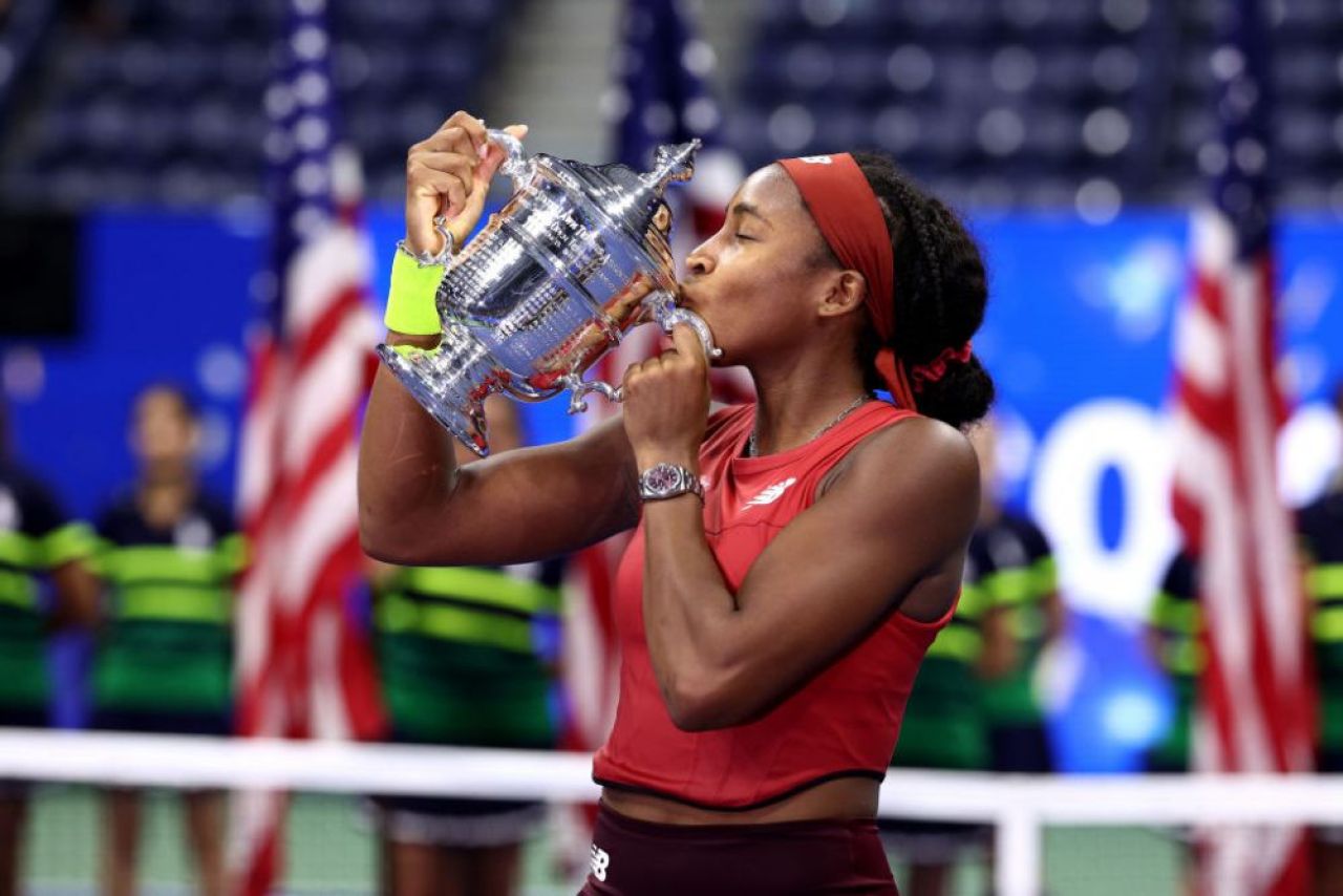 Top 10 ATP și top 10 WTA la finalul sezonului 2023: jucătorii care au reușit marile surprize_49