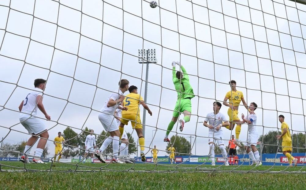 România U17 - Estonia U17 3-0, CALIFICARE pentru Euro! FRF s-a luptat puțin și cu gramatica: ”De la aceiași oră are loc Franța - Norvegia”_3