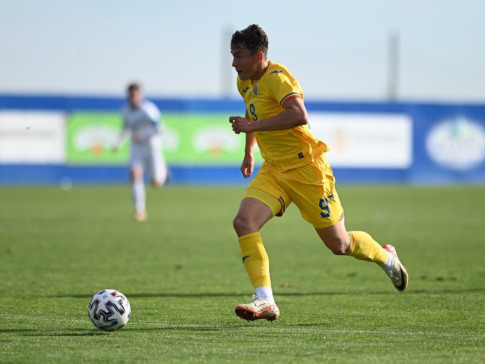 România U17 - Estonia U17 3-0, CALIFICARE pentru Euro! FRF s-a luptat puțin și cu gramatica: ”De la aceiași oră are loc Franța - Norvegia”_7