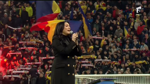 Acum ori niciodată! Imagini emoționante: cum au trăit tricolorii imnul României cântat de Andra pe Arena Națională _16