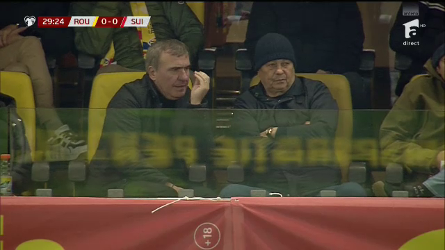 Întâlnirea titanilor! Gică Hagi și Mircea Lucescu, prezenți la România - Elveția_13