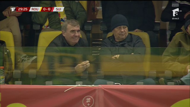 Întâlnirea titanilor! Gică Hagi și Mircea Lucescu, prezenți la România - Elveția_20