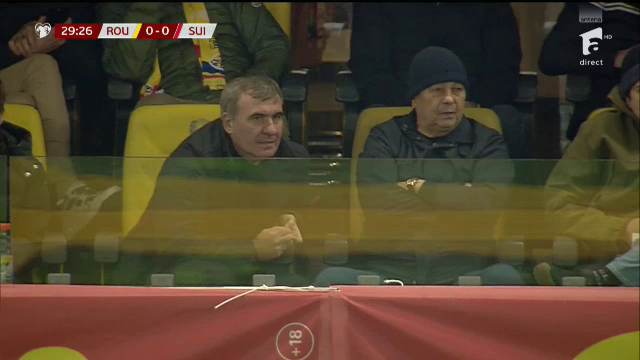 Întâlnirea titanilor! Gică Hagi și Mircea Lucescu, prezenți la România - Elveția_27