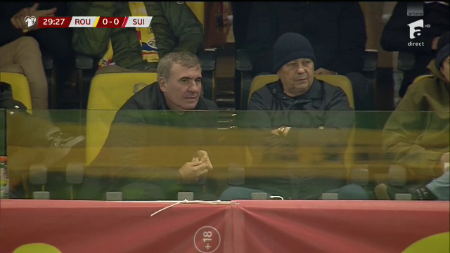 Întâlnirea titanilor! Gică Hagi și Mircea Lucescu, prezenți la România - Elveția_30