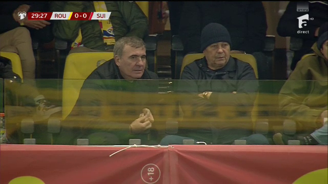 Întâlnirea titanilor! Gică Hagi și Mircea Lucescu, prezenți la România - Elveția_33