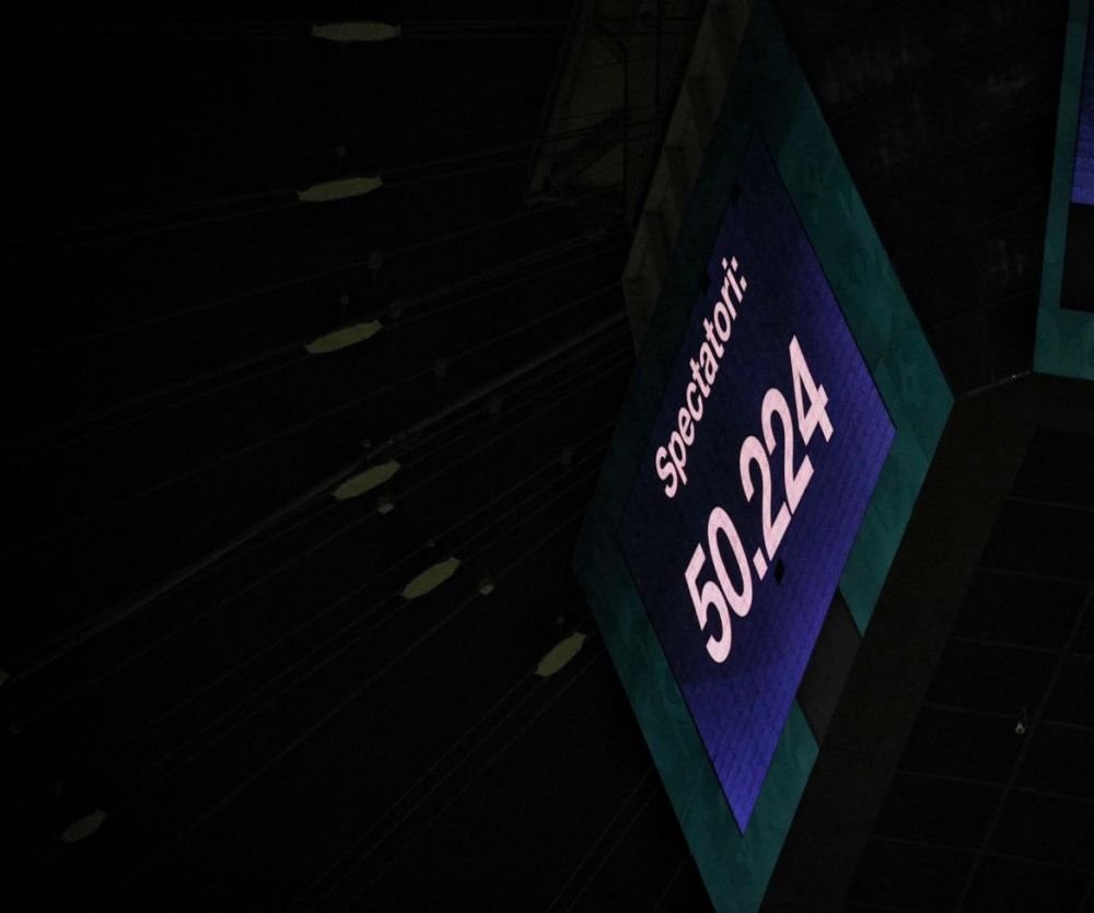 Câți suporteri au fost prezenți pe Arena Națională la România - Elveția_3