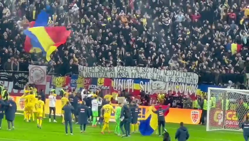Primul gest făcut de fotbaliști după România - Elveția 1-0_20