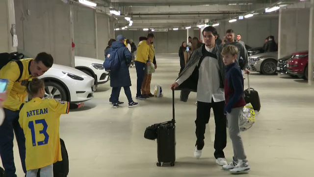 Calificare cu stil! Jucătorii au făcut show în ținutele lor + imagini de colecție cu logodnica lui Ianis Hagi și iubita lui Florinel Coman _5