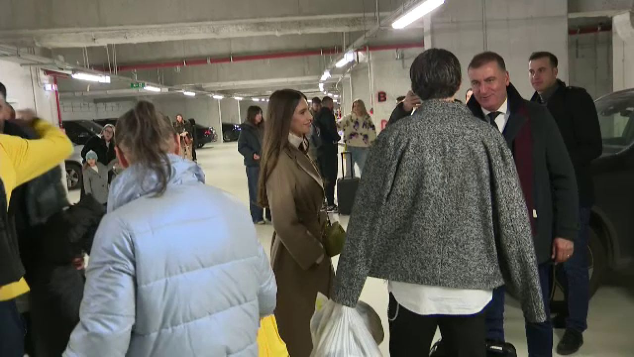 Calificare cu stil! Jucătorii au făcut show în ținutele lor + imagini de colecție cu logodnica lui Ianis Hagi și iubita lui Florinel Coman _8