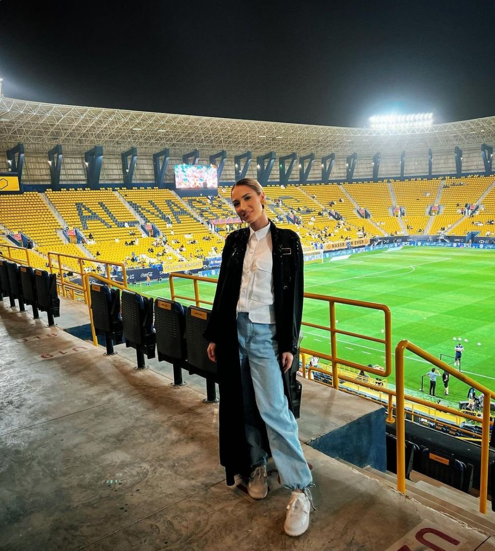 Prezență surprinzătoare la meciul România - Elveția. Fiica lui Mariuș Șumudică i-a susținut pe tricolori, pe Arena Națională_58