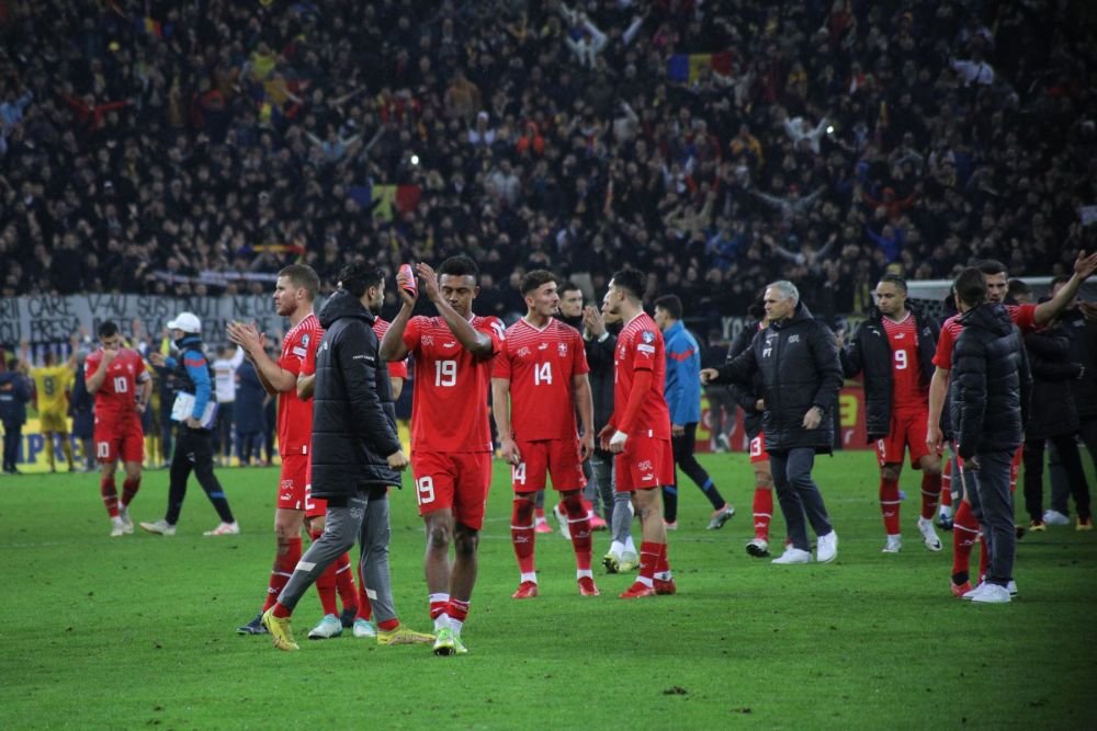 Gest frumos al fotbaliștilor Elveției, la finalul meciului cu România_5