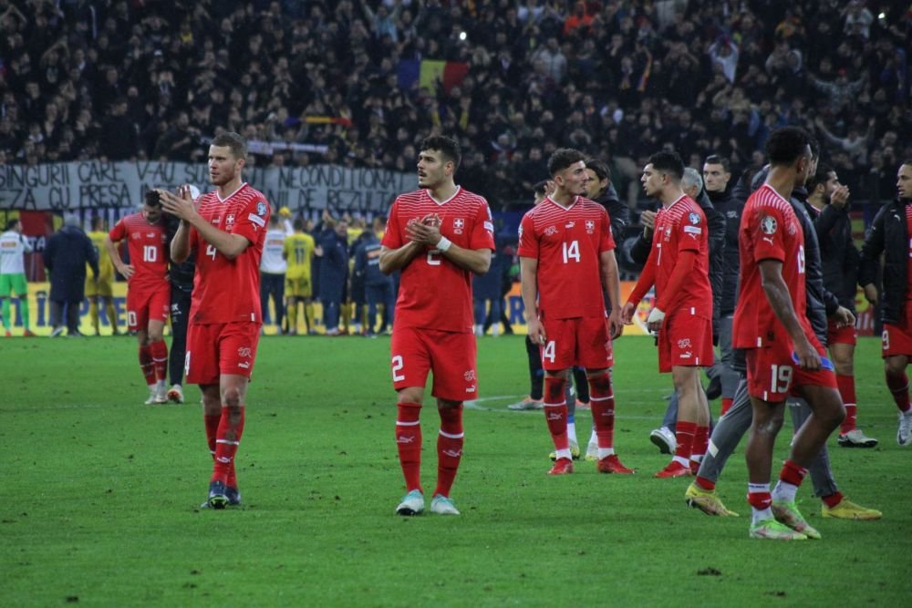 Gest frumos al fotbaliștilor Elveției, la finalul meciului cu România_7