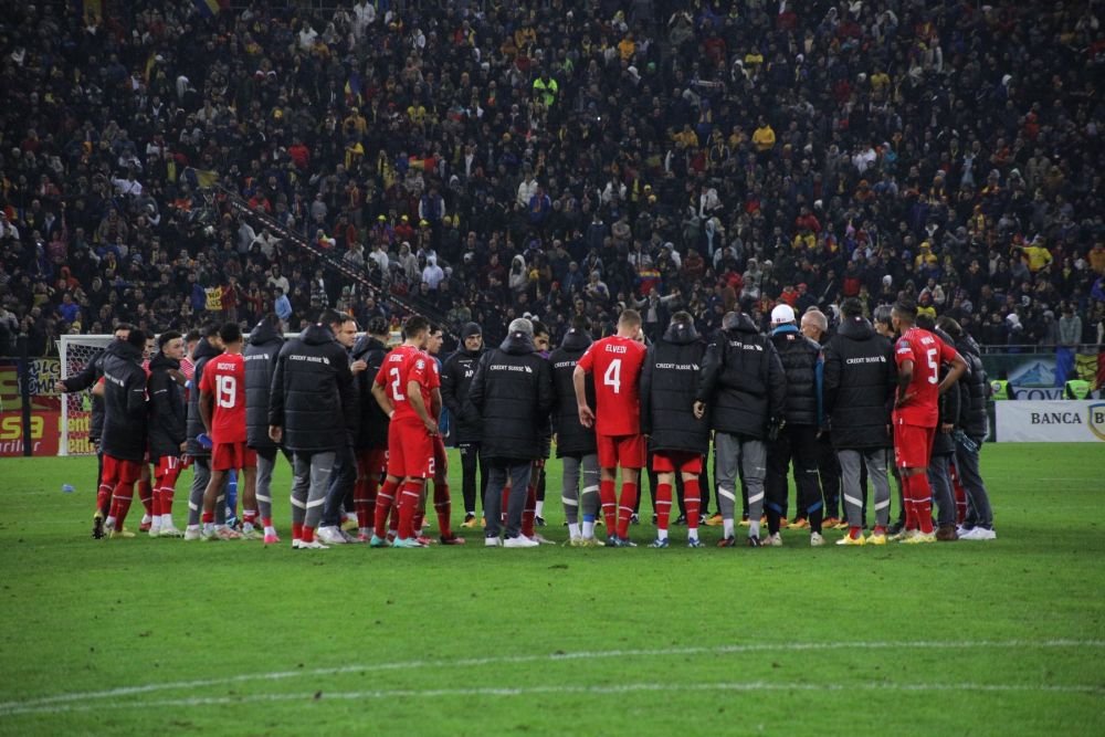 Gest frumos al fotbaliștilor Elveției, la finalul meciului cu România_9