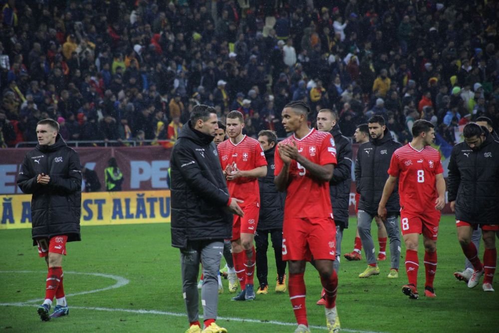 Gest frumos al fotbaliștilor Elveției, la finalul meciului cu România_20