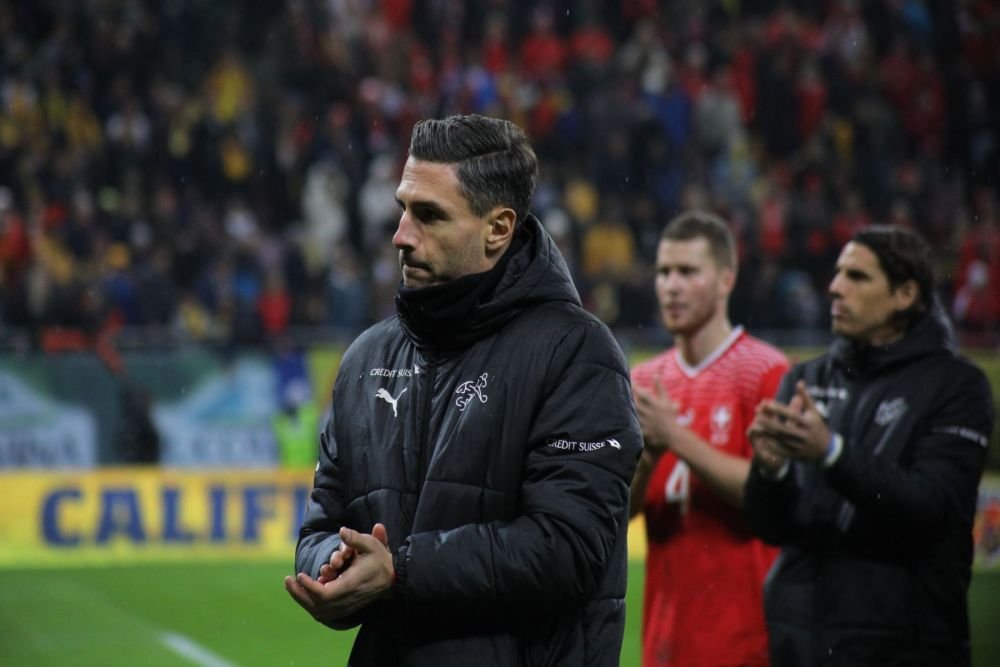 Gest frumos al fotbaliștilor Elveției, la finalul meciului cu România_24