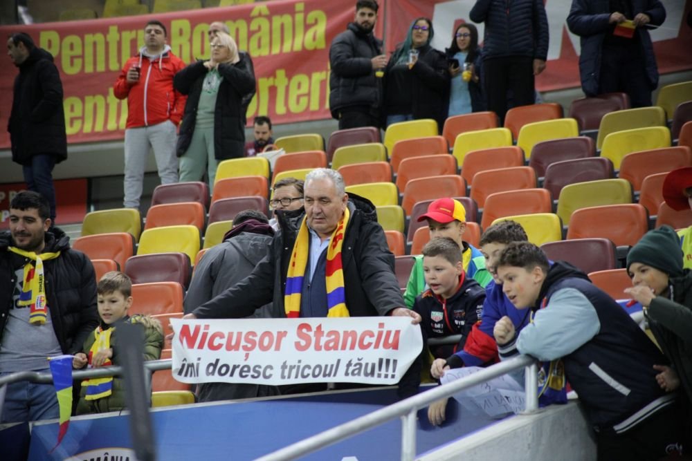 Bannerul haios de la România - Elveția, care i-a făcut pe mulți spectatori să zâmbească_12