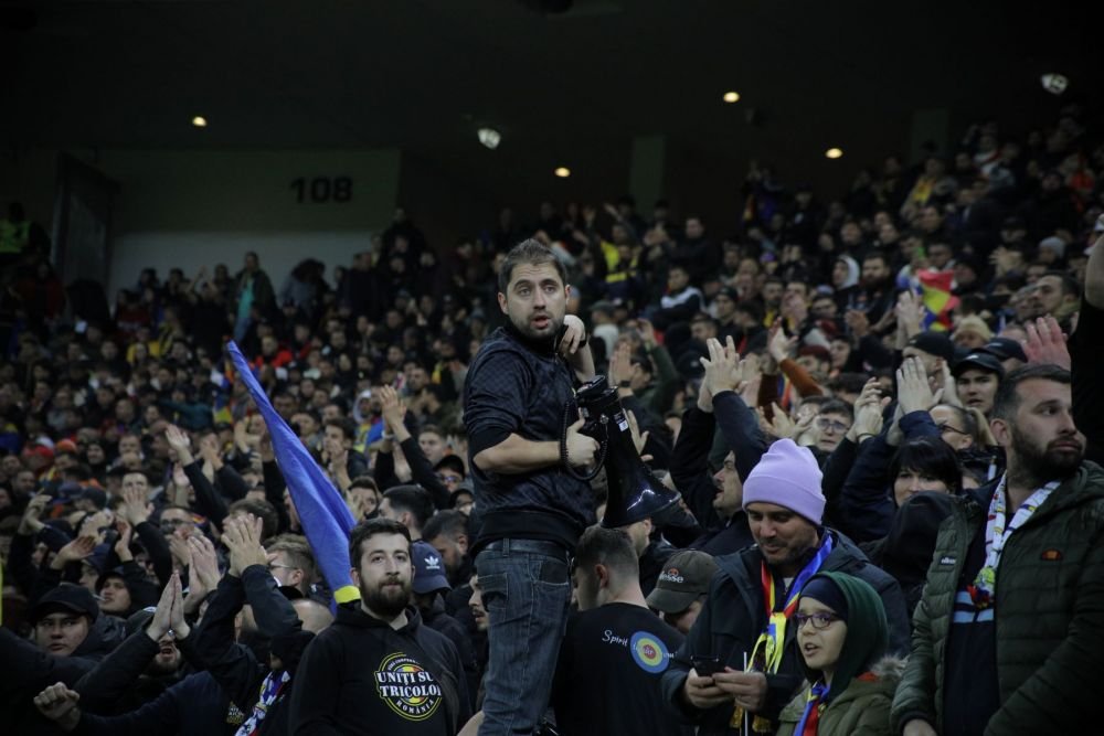 Bannerul haios de la România - Elveția, care i-a făcut pe mulți spectatori să zâmbească_25