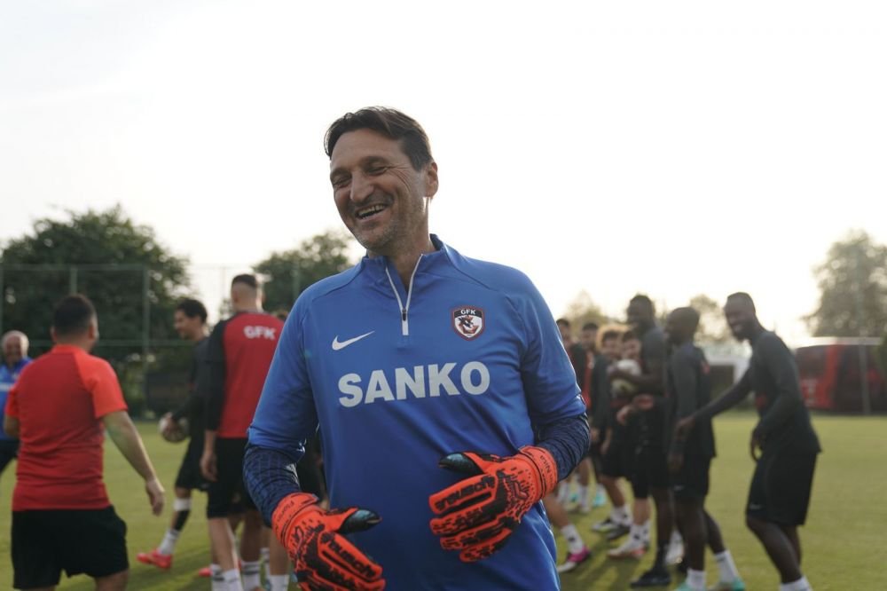 Florin Tene: 