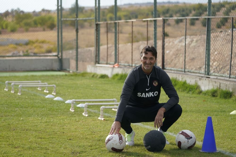 Florin Tene: 