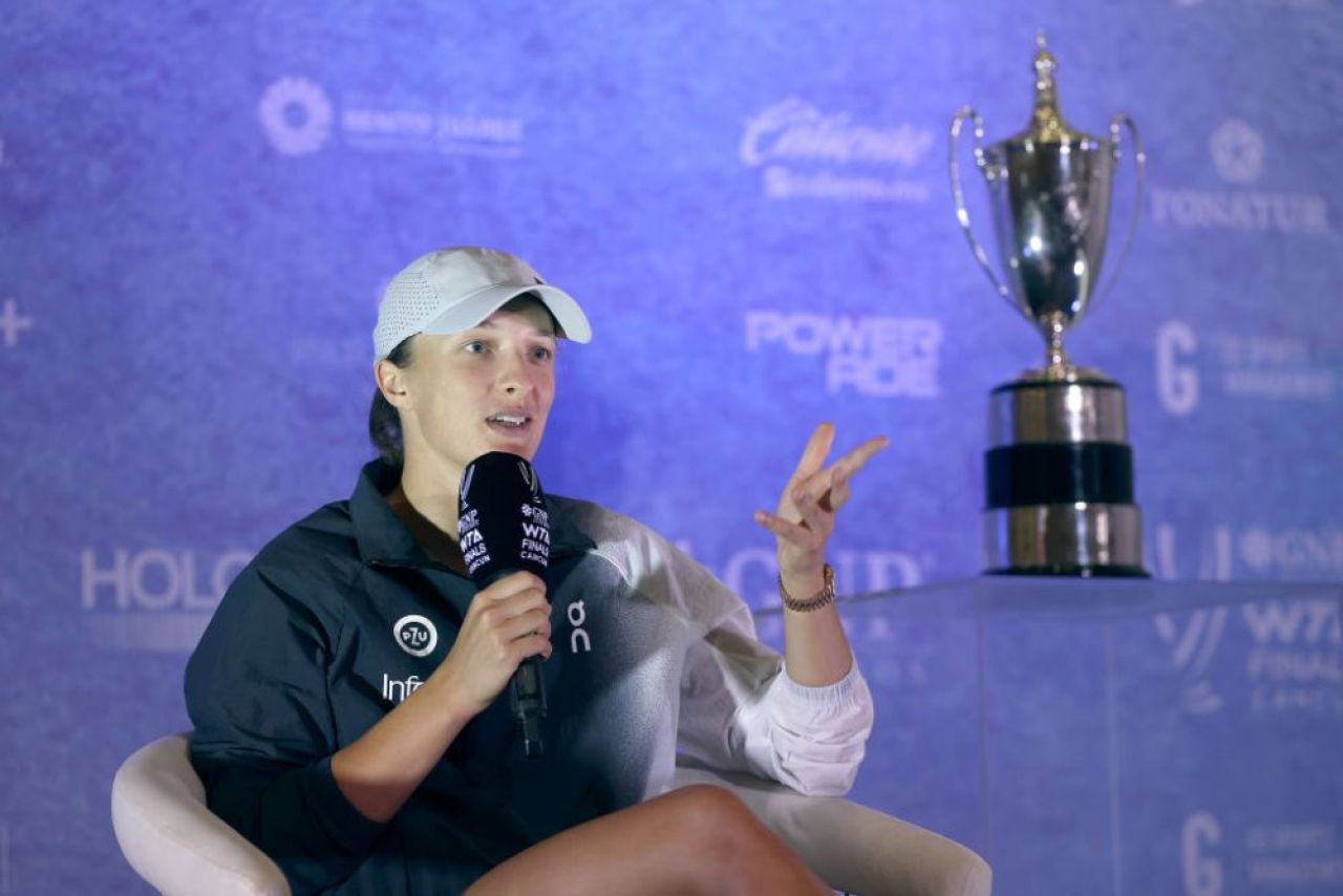 Petrece în bikini terminarea sezonului pe locul 1 WTA: ipostazele în care a fost surprinsă Iga Swiatek în vacanță _17
