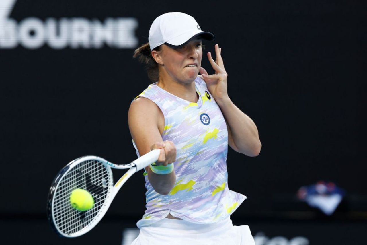 Petrece în bikini terminarea sezonului pe locul 1 WTA: ipostazele în care a fost surprinsă Iga Swiatek în vacanță _64