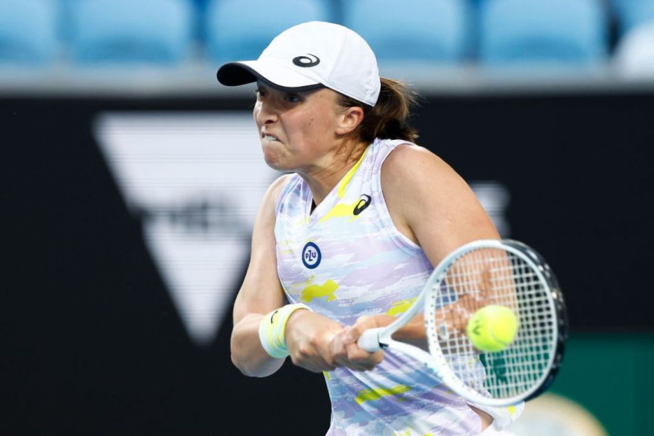 Petrece în bikini terminarea sezonului pe locul 1 WTA: ipostazele în care a fost surprinsă Iga Swiatek în vacanță _70