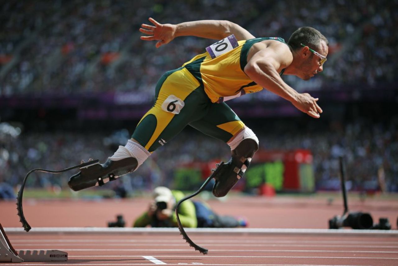 Oscar Pistorius poate ieși din închisoare la 7 ani de la crima care a șocat! Mama victimei nu se mai opune, dar fostul atlet e amenințat cu moartea _3