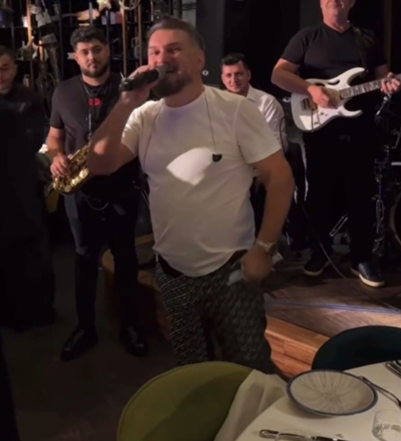 Stelea și Duckadam, după ce au văzut petrecerea cu manele a naționalei: