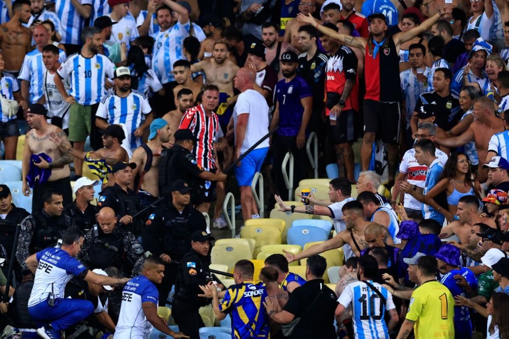 Posibilă depunctare după Brazilia - Argentina! Anunțul sud-americanilor după incidentele grave de pe Maracana_8