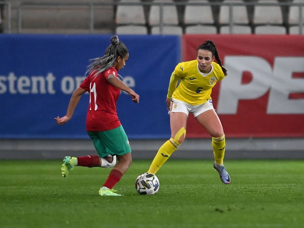 Lotul naționalei de fotbal a României care joacă meciuri oficiale inclusiv în luna decembrie!_18