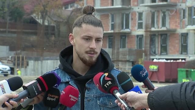 Drăgușin anunță &icirc;n ce campionat vrea să se transfere: Se scrie că mă asemăn cu Van Dijk, dar nu a fost niciodată un idol