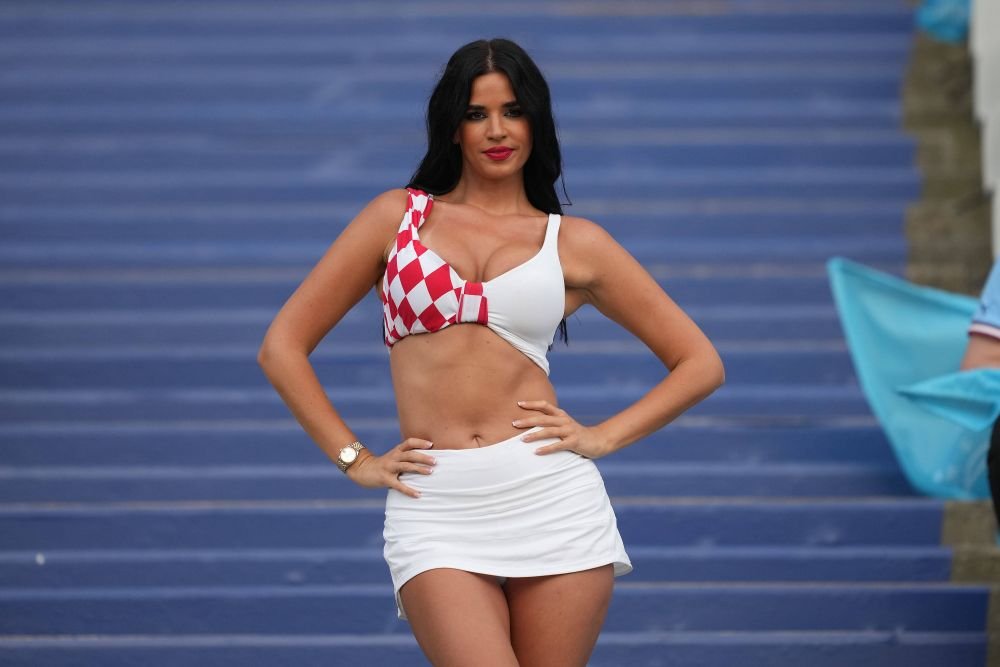 Ivana Knoll nu se dezminte după ce Croația s-a calificat la EURO 2024. Promisiunea celei mai cunoscute susținătoare a naționalei_27
