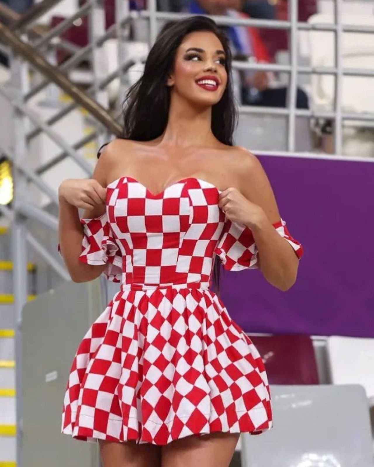 Ivana Knoll nu se dezminte după ce Croația s-a calificat la EURO 2024. Promisiunea celei mai cunoscute susținătoare a naționalei_258