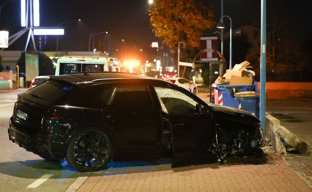 El este Mario Balotelli! A făcut accident de mașină, a ieșit dintre airbaguri și a refuzat testul de alcoolemie_6