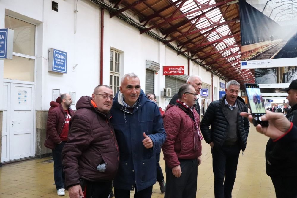 Rapid și-a deschis fan-shop în Gara de Nord. Rică Răducanu a făcut show la inaugurare_16