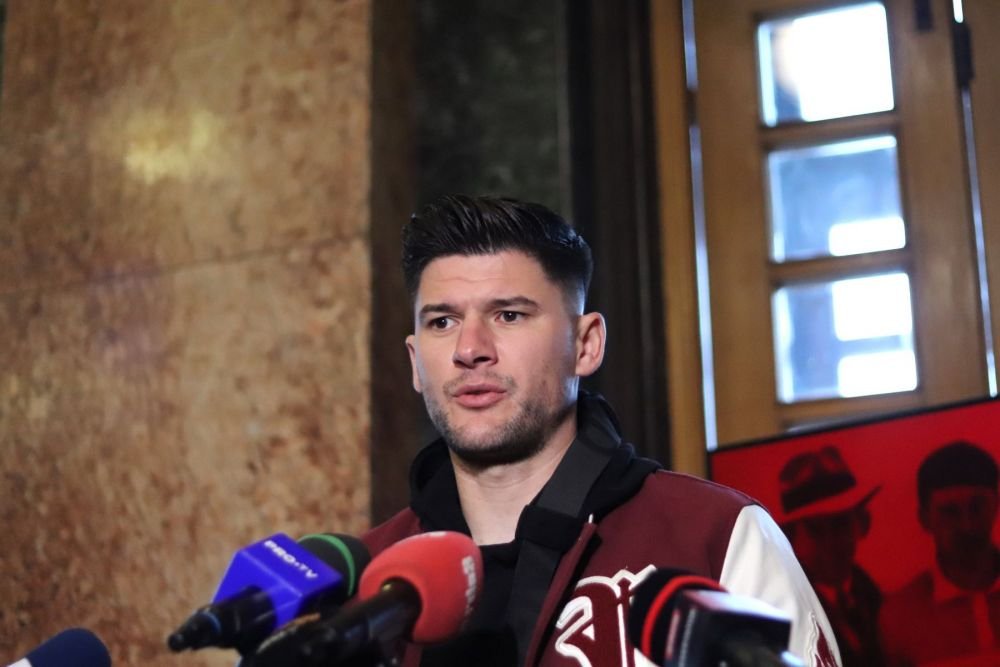 Rapid și-a deschis fan-shop în Gara de Nord. Rică Răducanu a făcut show la inaugurare_46