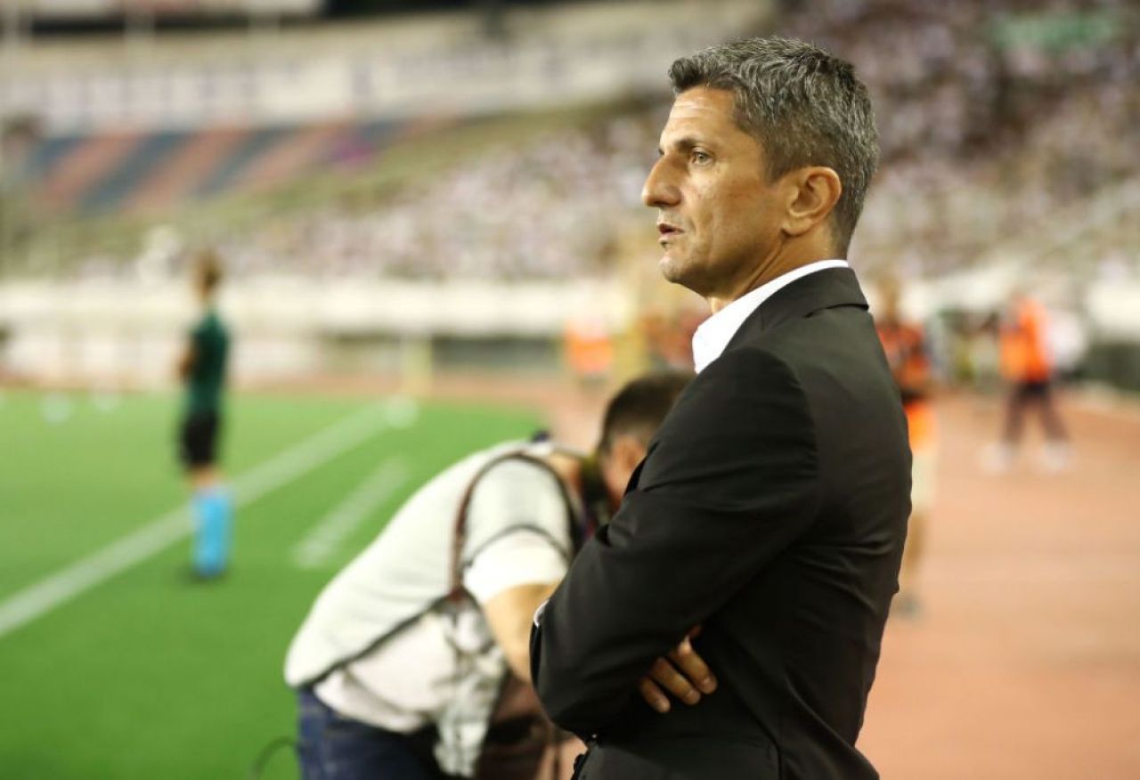 Echipa lui Răzvan Lucescu, numărul unu mondial. Ce performanță pentru antrenorul român!_5