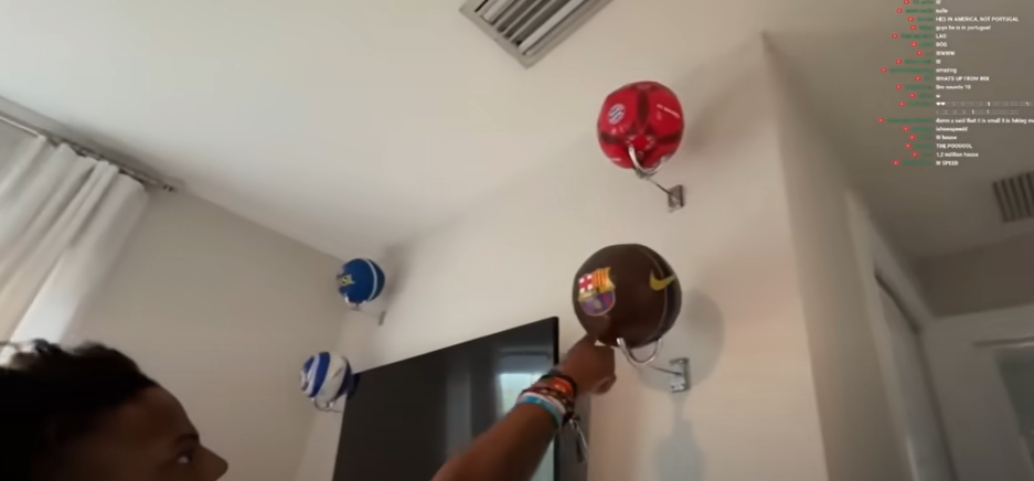 Celebrul YouTuber iShowSpeed și-a arătat casa de 10 milioane de dolari cumpărată la doar 18 ani! Cum arată vila fanului lui Cristiano Ronaldo_11