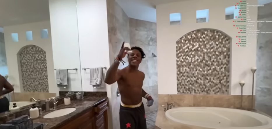 Celebrul YouTuber iShowSpeed și-a arătat casa de 10 milioane de dolari cumpărată la doar 18 ani! Cum arată vila fanului lui Cristiano Ronaldo_20