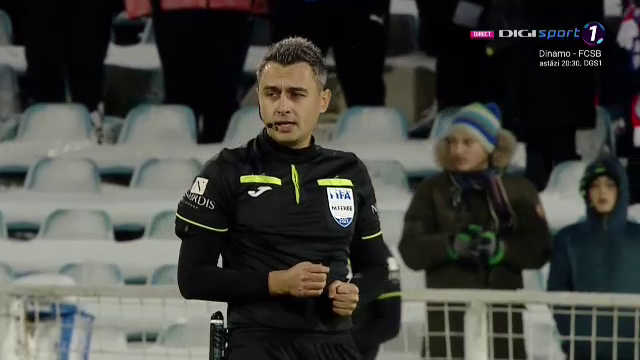 Iarna pe uliță, la Galați! Cum a arătat gazonul pe stadionul 