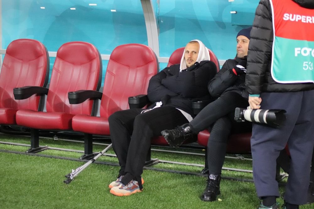 Vlad Chiricheș, în cârje, la Dinamo - FCSB_8