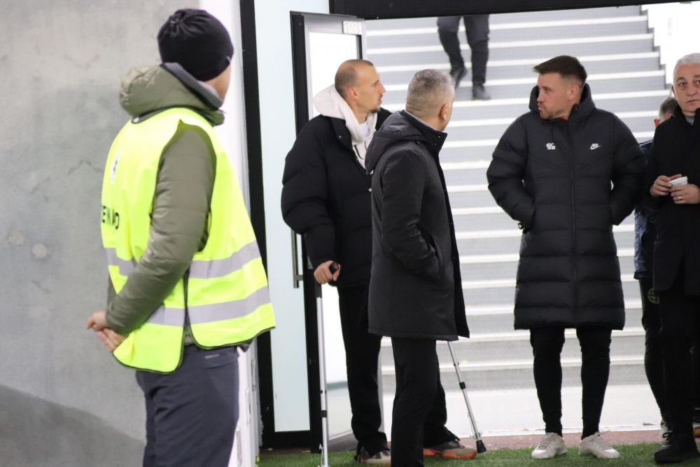Vlad Chiricheș, în cârje, la Dinamo - FCSB_13