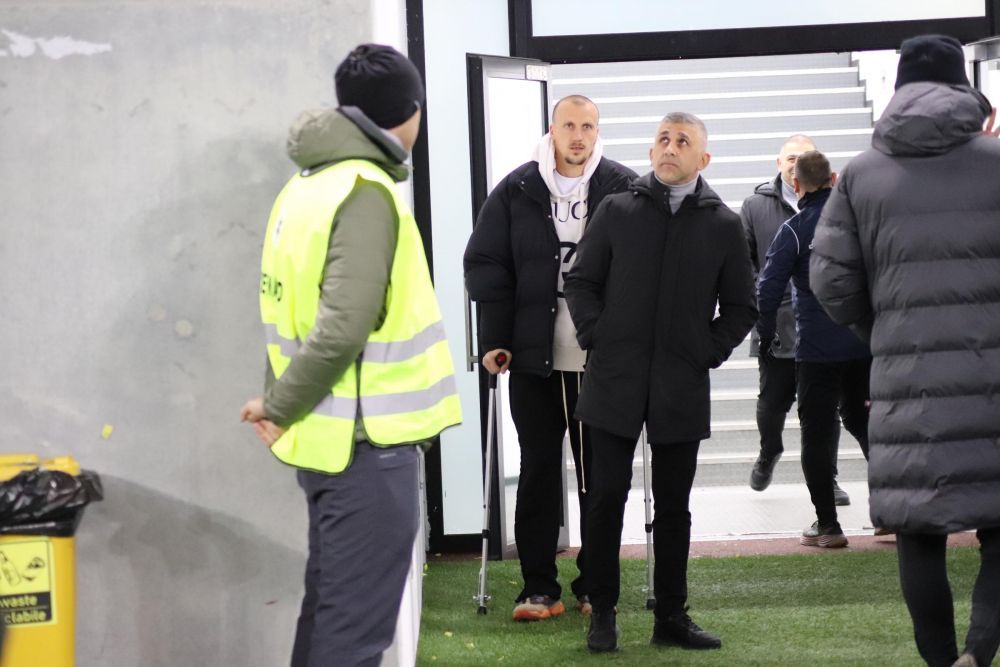 Vlad Chiricheș, în cârje, la Dinamo - FCSB_14