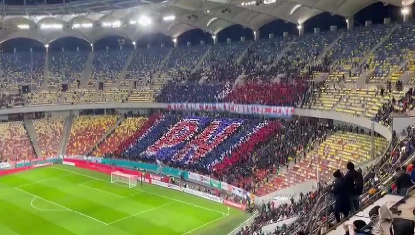 Li s-a terminat banner-ul! Gafă a galeriei FCSB la derby-ul cu Dinamo_3