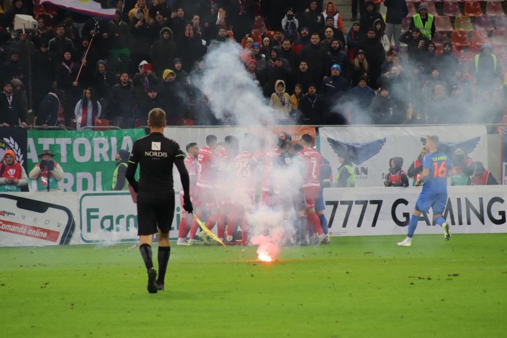 Imaginile bătăliei de pe Arena Națională. Șut și Bena, ținuți cu greu_8