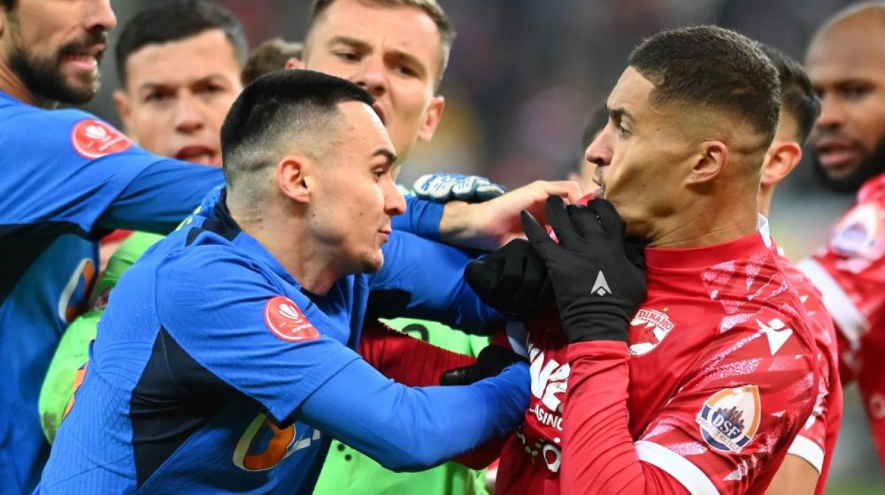 Imaginile bătăliei de pe Arena Națională. Șut și Bena, ținuți cu greu_1