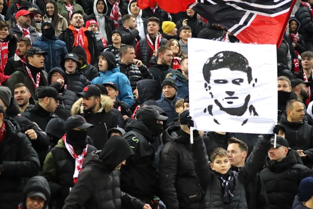 Ce se întâmplă cu PCH, galeria lui Dinamo? Încă o facțiune s-a mutat la tribuna a doua_9