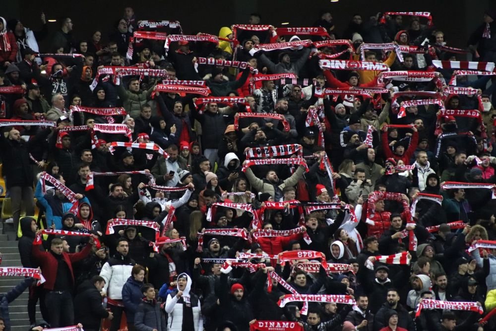 Ce se întâmplă cu PCH, galeria lui Dinamo? Încă o facțiune s-a mutat la tribuna a doua_14